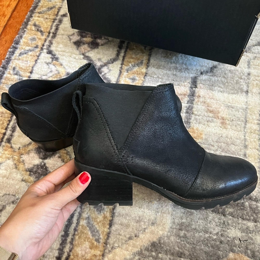 Sorel Cate Chelsea Boot Black Size 8